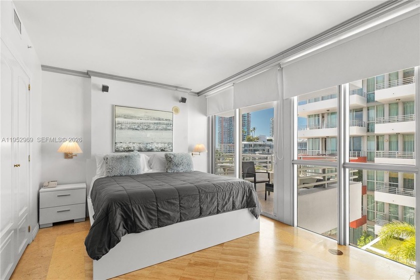 Exceptional South of Fifth investment opportunity in the iconic - Beach Condo for sale in Miami Beach, Florida on Beachhouse.com