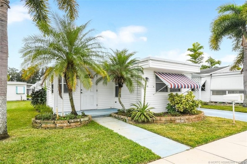 Spacious & well-maintained furnished 2BR/1BA mobile home in the - Beach Home for sale in Stuart, Florida on Beachhouse.com