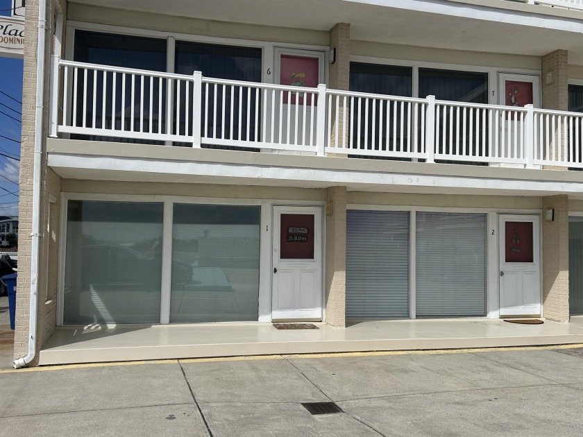 427 E Monterey Ave #1, Wildwood Crest, NJ  Experience easy - Beach Condo for sale in Wildwood Crest, New Jersey on Beachhouse.com