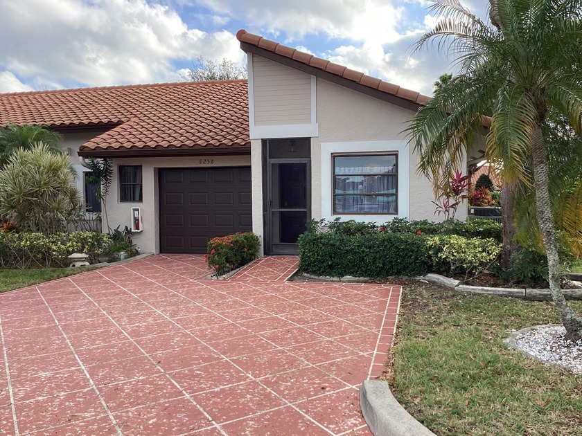 Look No More !   You just found your dream home !!This stunning - Beach Home for sale in Delray Beach, Florida on Beachhouse.com