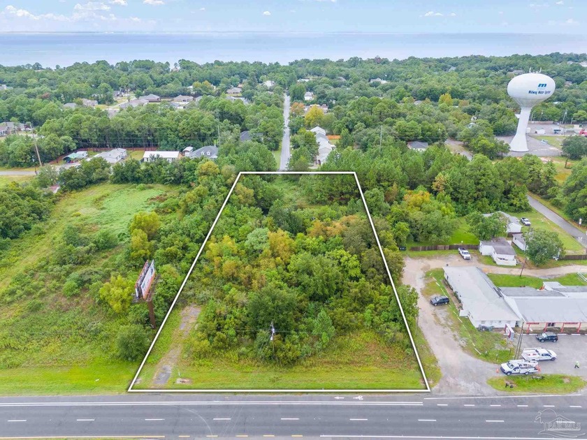 Vacant land located on HWY 98 in Gulf Breeze with 200 feet of - Beach Lot for sale in Gulf Breeze, Florida on Beachhouse.com