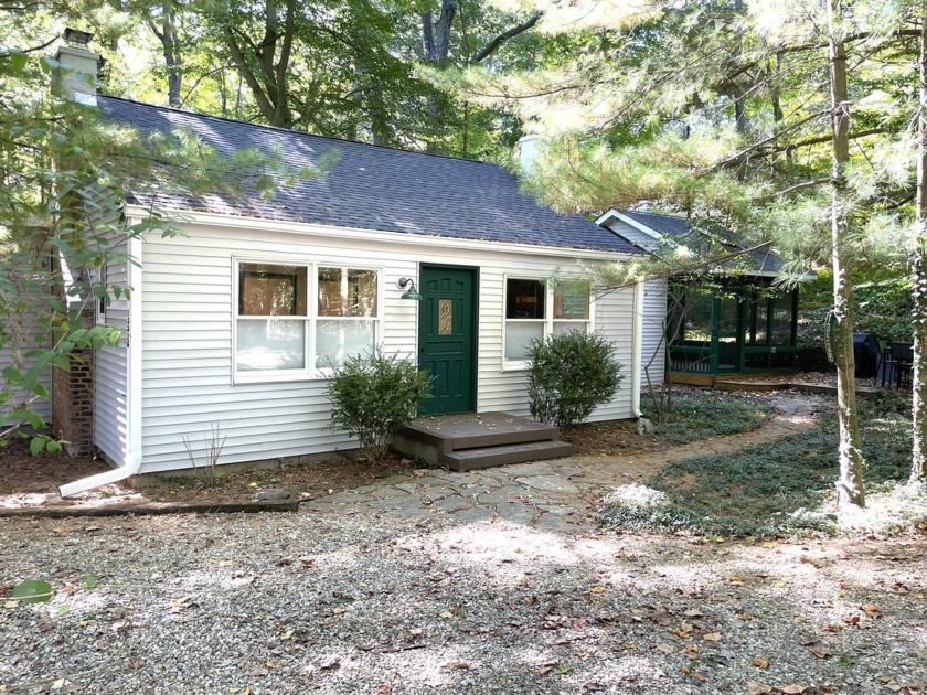 Harbert - Classic Cottage - Private Beach Rights! Nestled in the - Beach Home for sale in Harbert, Michigan on Beachhouse.com