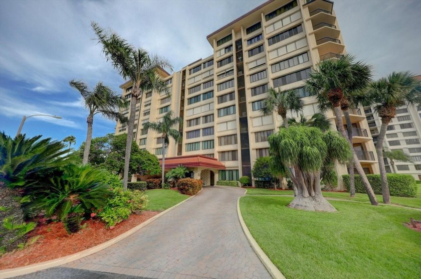 Welcome to Your Waterfront Condo at 700 Island Way #404, Island - Beach Condo for sale in Clearwater Beach, Florida on Beachhouse.com