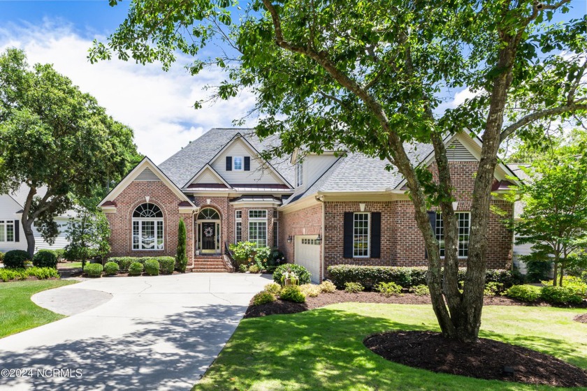 2.75% loan is assumable! Overlooking the entire Players 7th hole - Beach Home for sale in Southport, North Carolina on Beachhouse.com