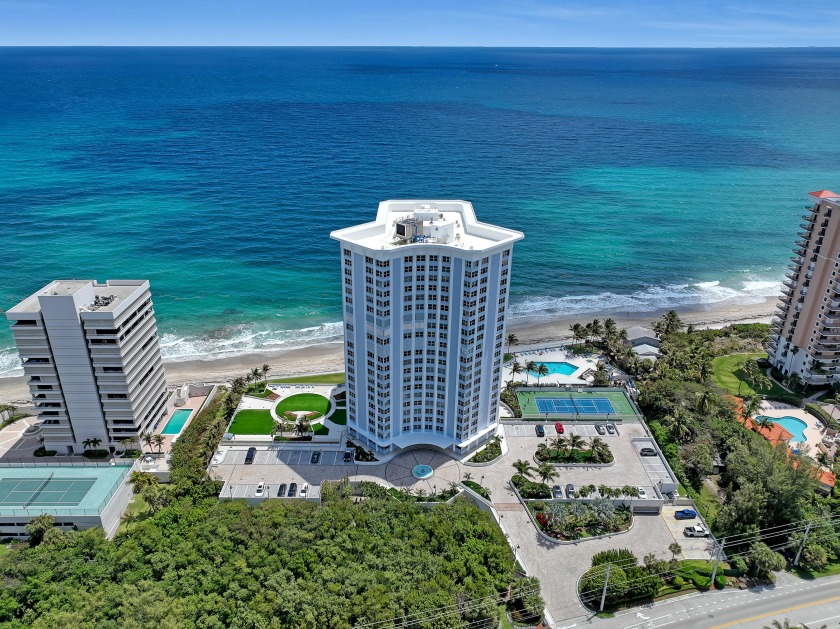 Stunning ocean to intracoastal views!  Well-appointed home - Beach Condo for sale in Singer Island, Florida on Beachhouse.com
