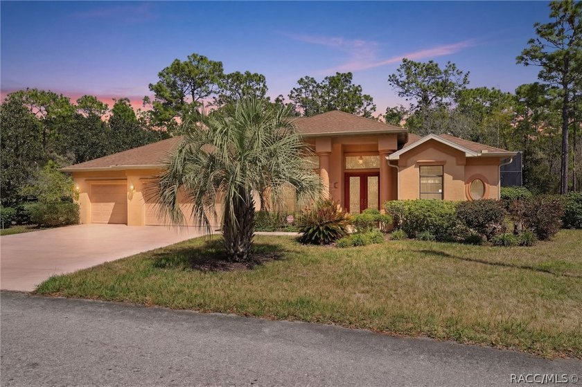 Situated on a generous 0.27-acre lot within the established - Beach Home for sale in Homosassa, Florida on Beachhouse.com