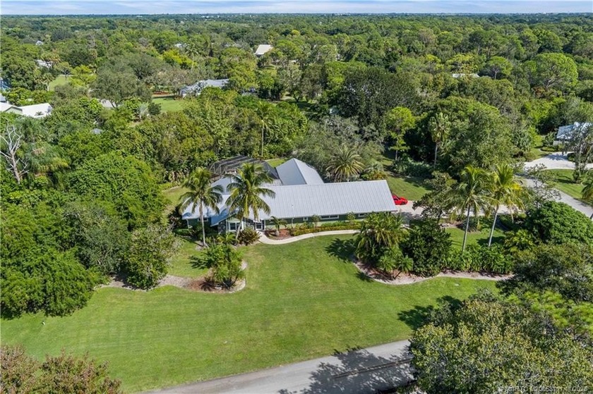 Experience the ultimate in peaceful Florida living, where a - Beach Home for sale in Palm City, Florida on Beachhouse.com
