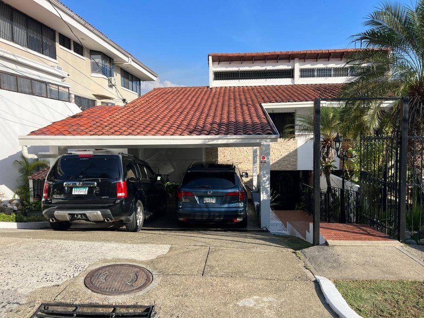 Dos Mares is an exclusive residential area of Panama City. It is - Beach Home for sale in Panama City,  on Beachhouse.com