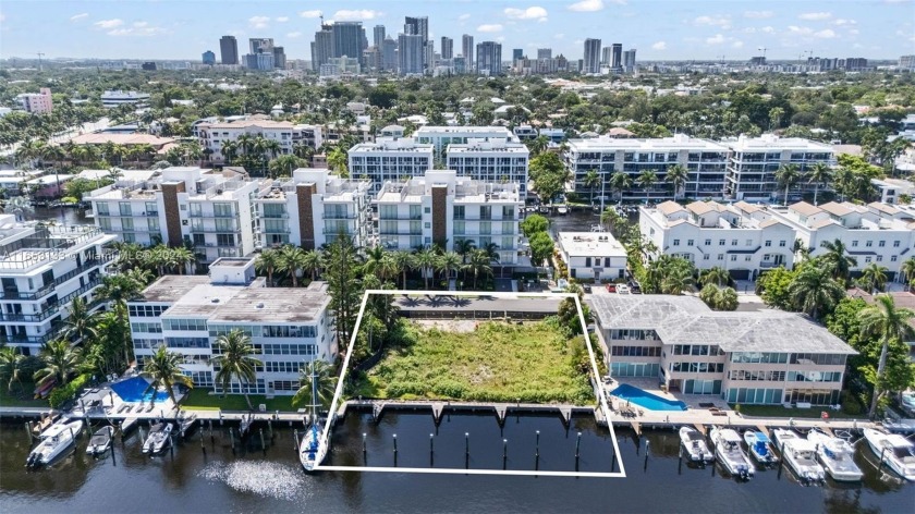 Attention developers  investors--50 Isle of Venice Drive offers - Beach Lot for sale in Fort Lauderdale, Florida on Beachhouse.com