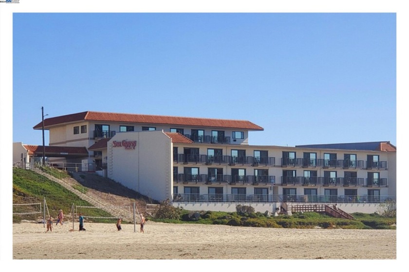 This beachfront vacation rental condominium offers you a unique - Beach Lot for sale in Pismo Beach, California on Beachhouse.com