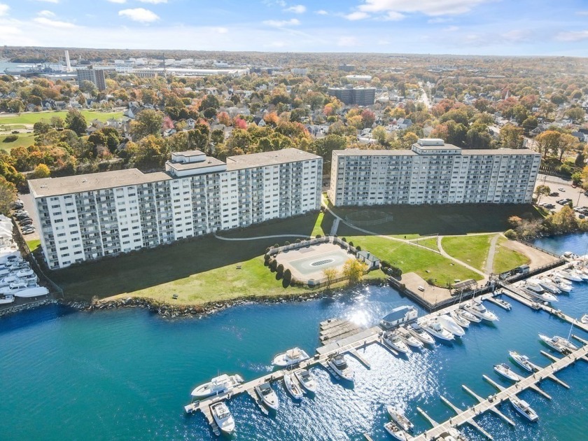 This is the lifestyle you have been looking for! Photo perfect - Beach Condo for sale in Quincy, Massachusetts on Beachhouse.com