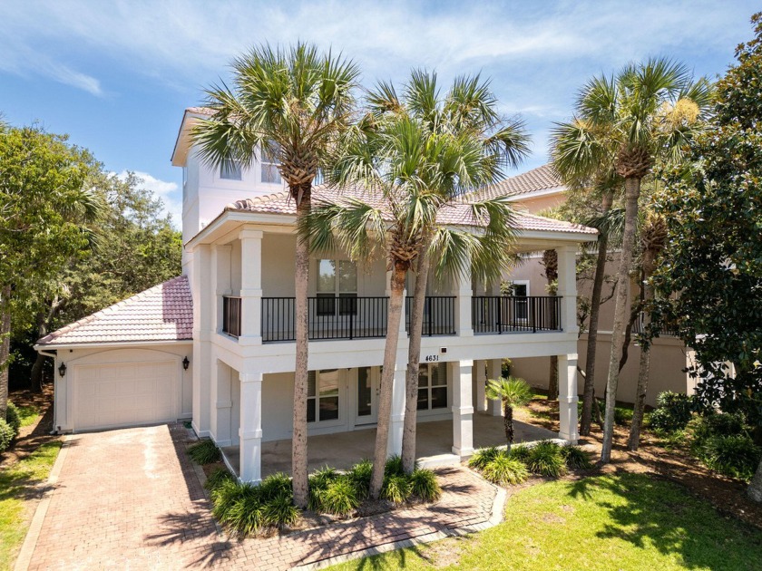 This freshly painted 3 bedroom, 3 1/2 bath beach home is - Beach Home for sale in Destin, Florida on Beachhouse.com