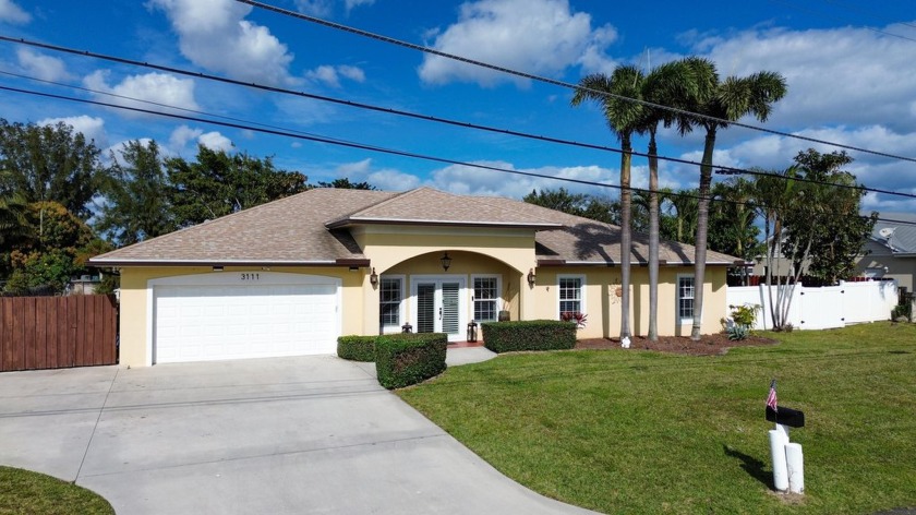 Beautiful 4bedroom / 3bath home on the water canal with direct - Beach Home for sale in Lake Worth, Florida on Beachhouse.com