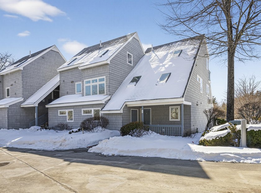BEST MAINE BEACH just steps from this spacious three-level condo - Beach Condo for sale in Old Orchard Beach, Maine on Beachhouse.com