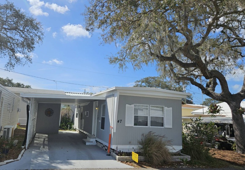 Must see this totally renovated one bedroom one bath in a prime - Beach Home for sale in Dunedin, Florida on Beachhouse.com