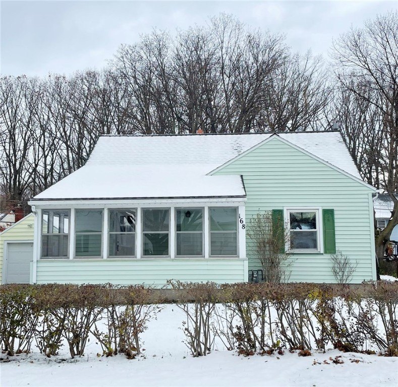 Welcome home to this adorable 3-bedroom 1-bath Cape Cod - Beach Home for sale in Rochester, New York on Beachhouse.com