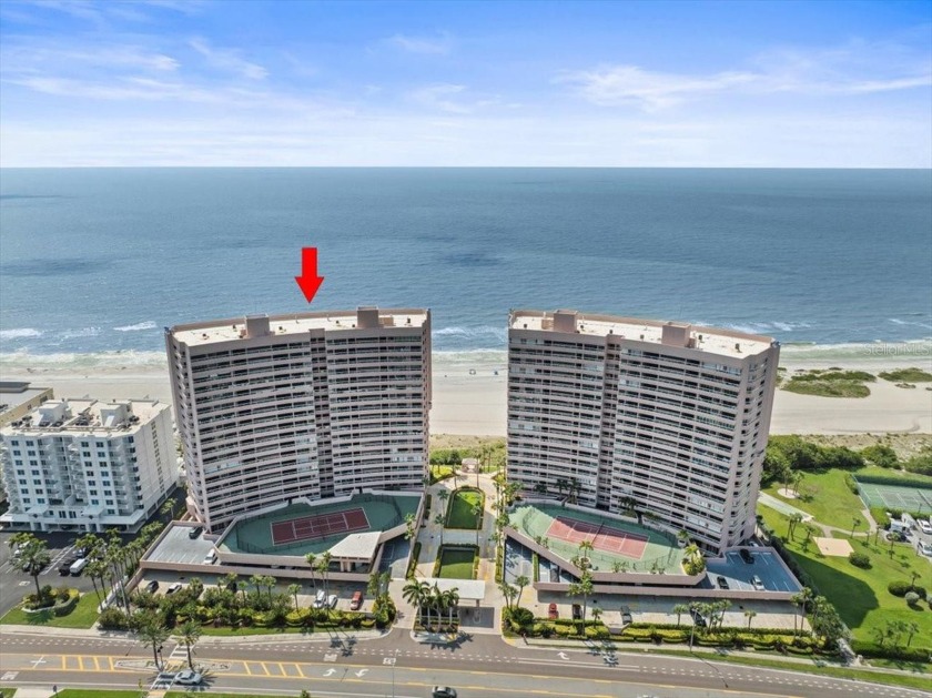 This stunning 2-bedroom, 2.5-bath condo offers breathtaking - Beach Condo for sale in Clearwater Beach, Florida on Beachhouse.com