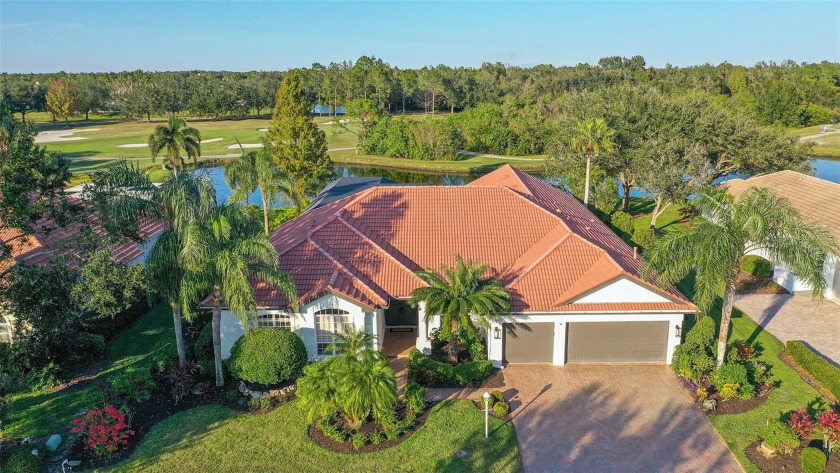 New Price!!!  Welcome home to this 4,000 sf, Arthur Rutenberg - Beach Home for sale in Lakewood Ranch, Florida on Beachhouse.com