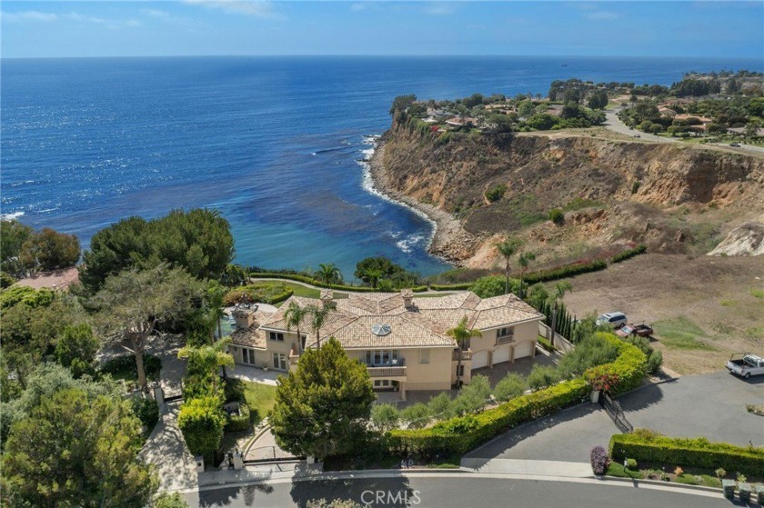 Welcome to 19 Marguerite Drive, where luxury meets coastal - Beach Home for sale in Rancho Palos Verdes, California on Beachhouse.com