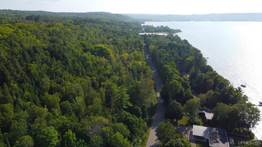 Looking for acreage within the city limits of Munising? Look no - Beach Acreage for sale in Munising, Michigan on Beachhouse.com