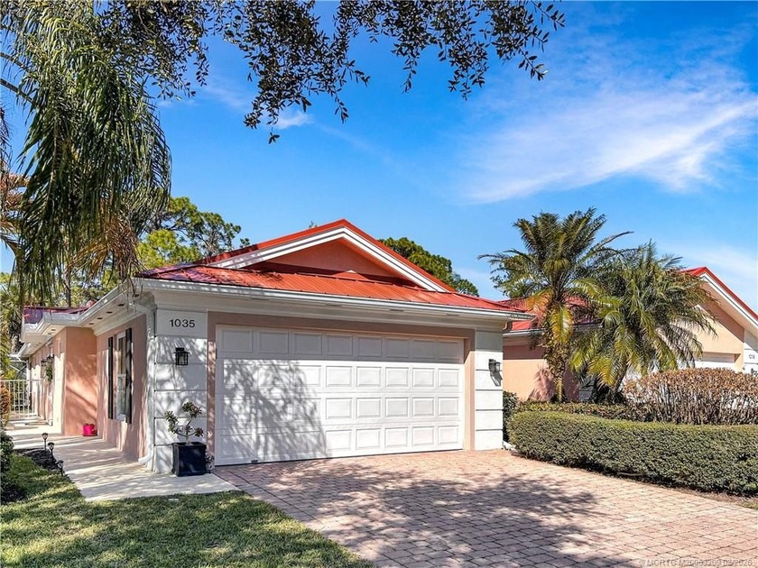 Pristine and beautifully updated, this 2-bed, 2-bath Capri model - Beach Home for sale in Stuart, Florida on Beachhouse.com