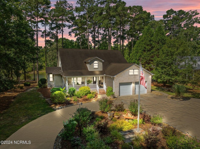 Nestled among the pines on this .76 acre lot is a beautiful - Beach Home for sale in Chocowinity, North Carolina on Beachhouse.com