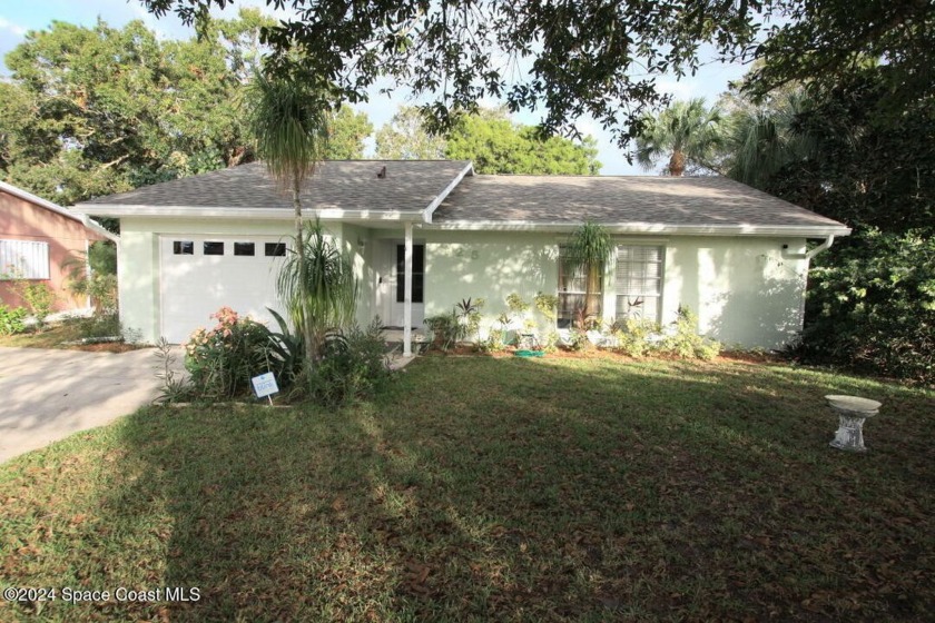 MUST SEE, desirable, convenient & popular location in Sebastian - Beach Home for sale in Sebastian, Florida on Beachhouse.com