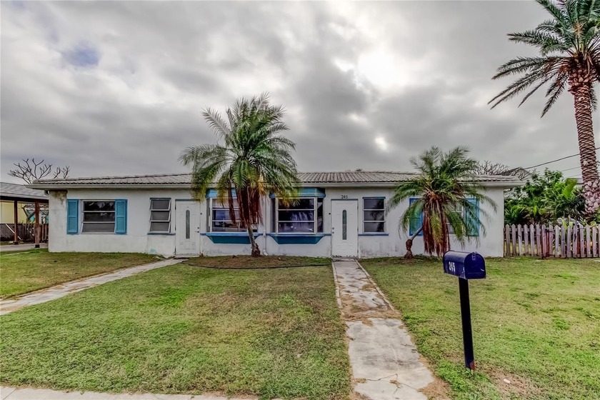 Great Investment Opportunity for the right buyer! 
This duplex - Beach Townhome/Townhouse for sale in Madeira Beach, Florida on Beachhouse.com