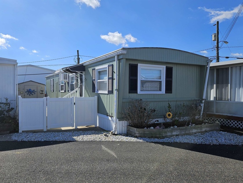 Your *Shore* experience awaits you and your family!  Enjoy the - Beach Home for sale in Lower Township, New Jersey on Beachhouse.com