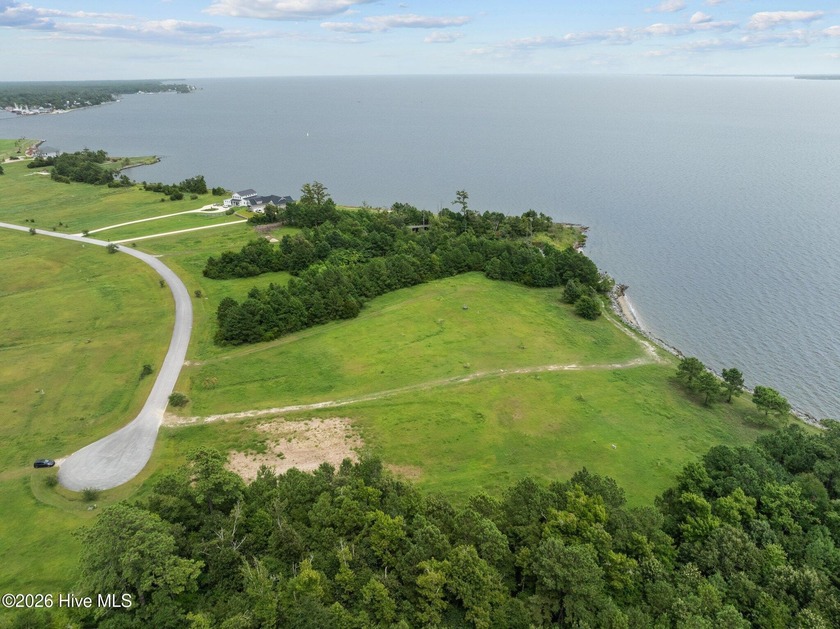 2.11 acre waterfront homesite situated on the Neuse River within - Beach Acreage for sale in Oriental, North Carolina on Beachhouse.com