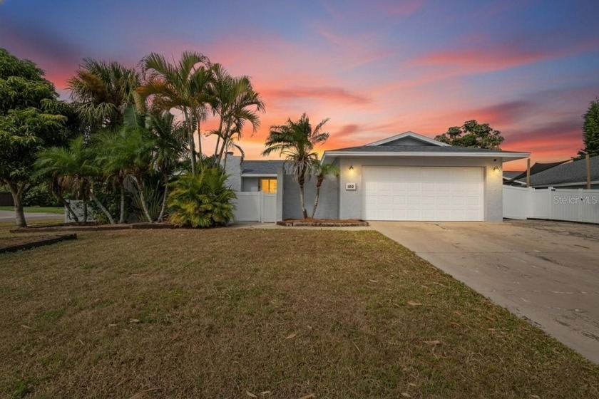 Welcome to your own slice of Tampa Paradise! This stunning three - Beach Home for sale in Tampa, Florida on Beachhouse.com