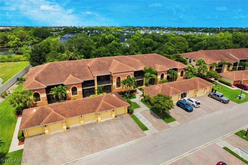 Welcome Home to Palmetto Cove. This spacious and inviting 2 - Beach Condo for sale in Fort Myers, Florida on Beachhouse.com