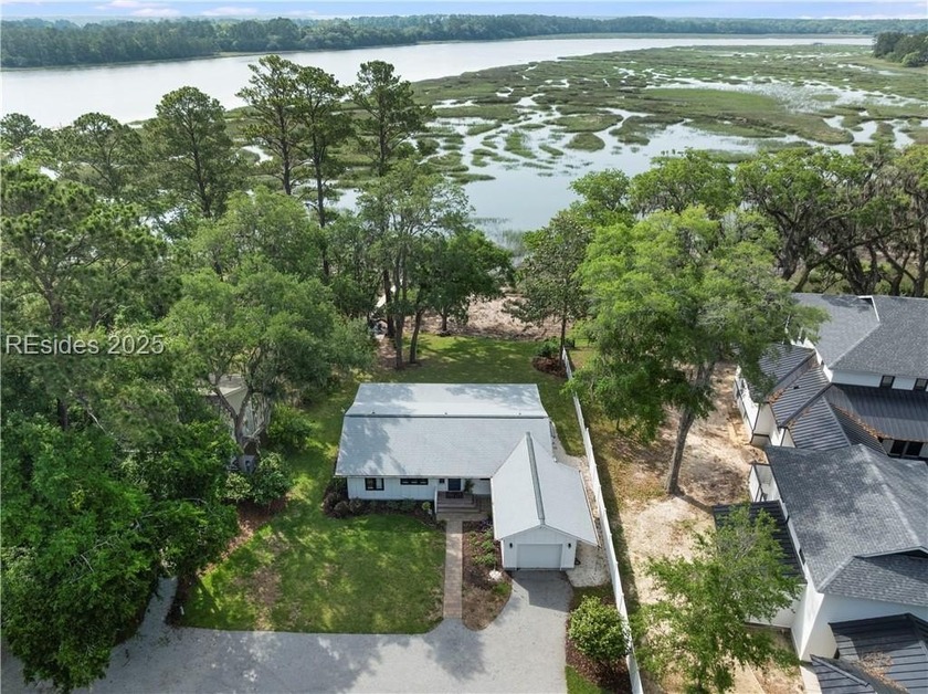 This is the River Cottage youve been waiting for. No POA! - Beach Home for sale in Okatie, South Carolina on Beachhouse.com