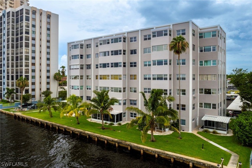 Step into luxury with this impeccable top-floor condo! This - Beach Condo for sale in Fort Myers, Florida on Beachhouse.com