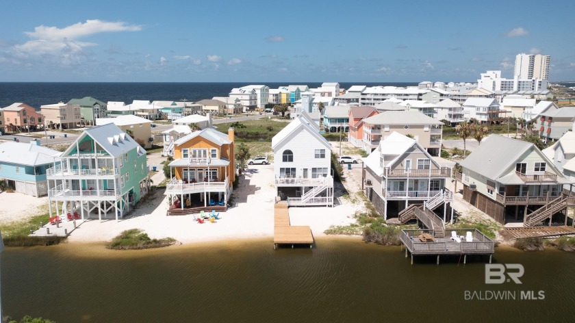 Enjoy the best of both water-worlds in Gulf Shores! Very private - Beach Home for sale in Gulf Shores, Alabama on Beachhouse.com