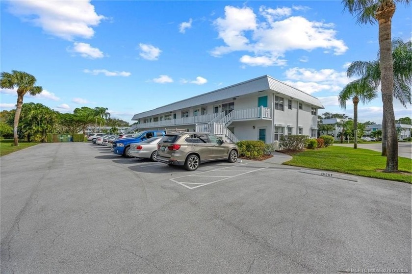 Immaculate Condition, Great Location & Excellent Value! Discover - Beach Condo for sale in Stuart, Florida on Beachhouse.com