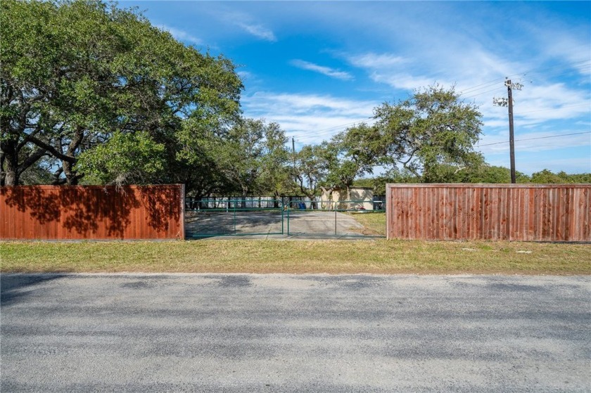 Seize the rare opportunity to own two adjacent corner lots in a - Beach Lot for sale in Ingleside, Texas on Beachhouse.com
