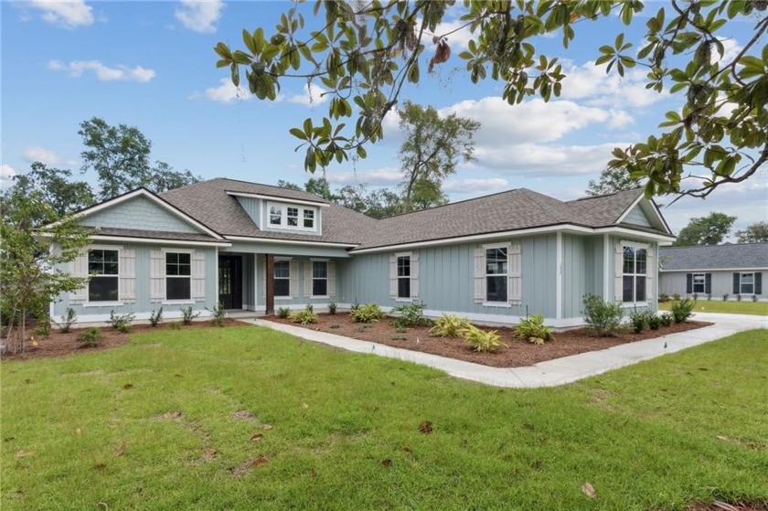 Quality construction with expansive marsh views! Finished in - Beach Home for sale in Saint Marys, Georgia on Beachhouse.com