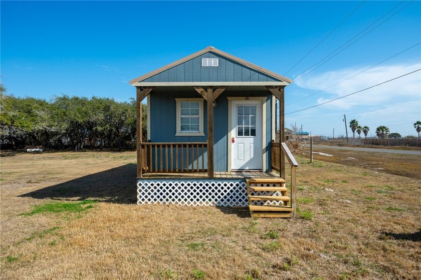 Nestled in the heart of Rockport, just off Highway 35, this - Beach Home for sale in Rockport, Texas on Beachhouse.com