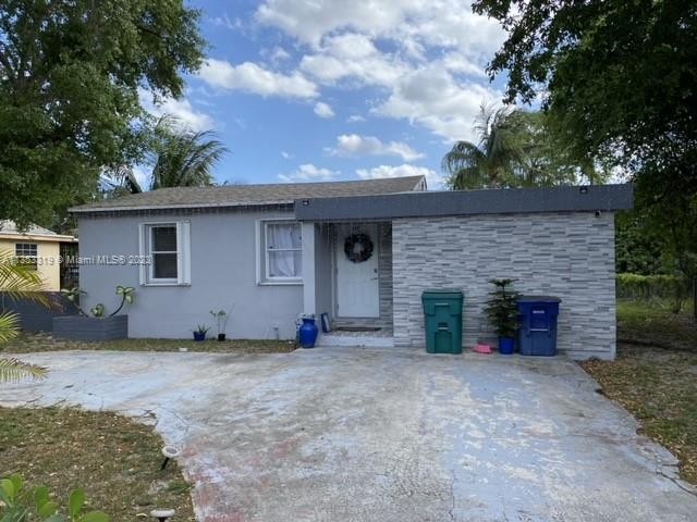 Totally renovated plus new roof. The bathroom renovation is up - Beach Home for sale in Miami, Florida on Beachhouse.com