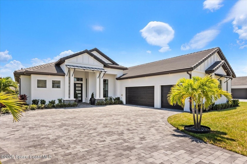 Live the Lake Washington lifestyle in this one-of-a-kind - Beach Home for sale in Melbourne, Florida on Beachhouse.com