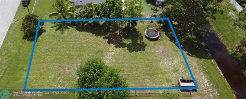 No HOA restrictions! Easy access to the Turnpike and I-95 - Beach Lot for sale in Port Saint Lucie, Florida on Beachhouse.com