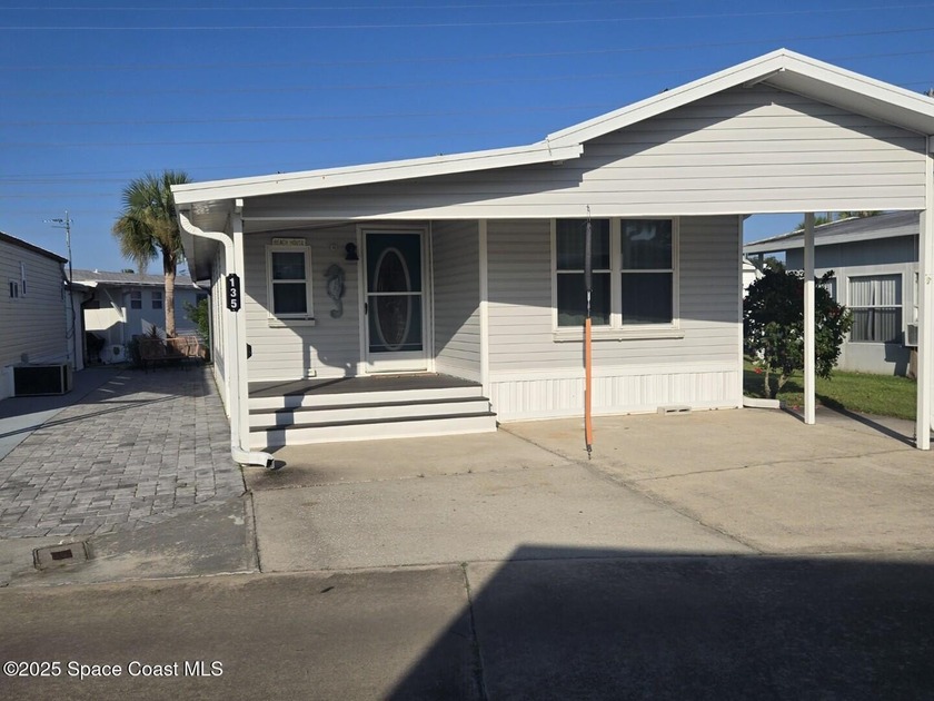 Owner financing-yes! Deeded land! This bright 2BR/2BA - Beach Home for sale in Cocoa, Florida on Beachhouse.com