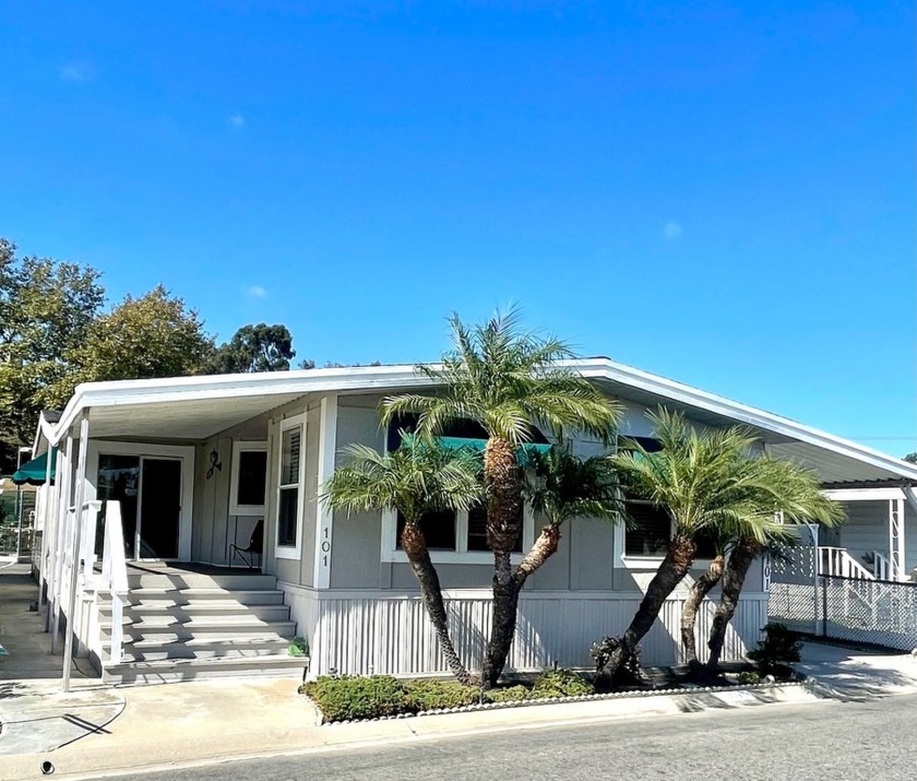 Welcome home to this triple wide unit on clean and large space - Beach Home for sale in Huntington Beach, California on Beachhouse.com