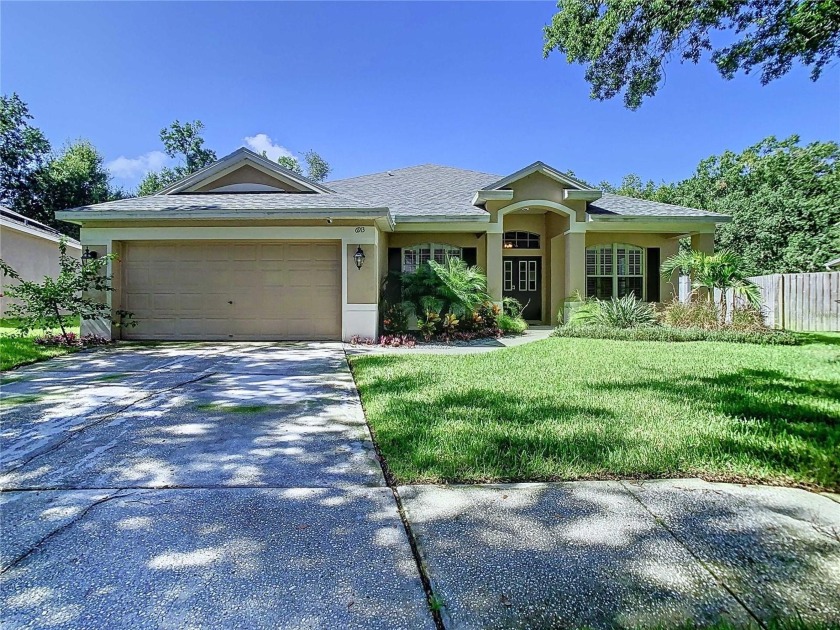 If a country setting with city conveniences is what you desire - Beach Home for sale in Riverview, Florida on Beachhouse.com