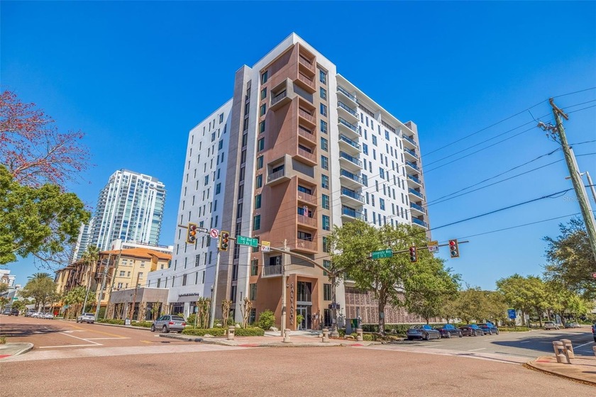 Under contract-accepting backup offers. Situated in St - Beach Condo for sale in St. Petersburg, Florida on Beachhouse.com