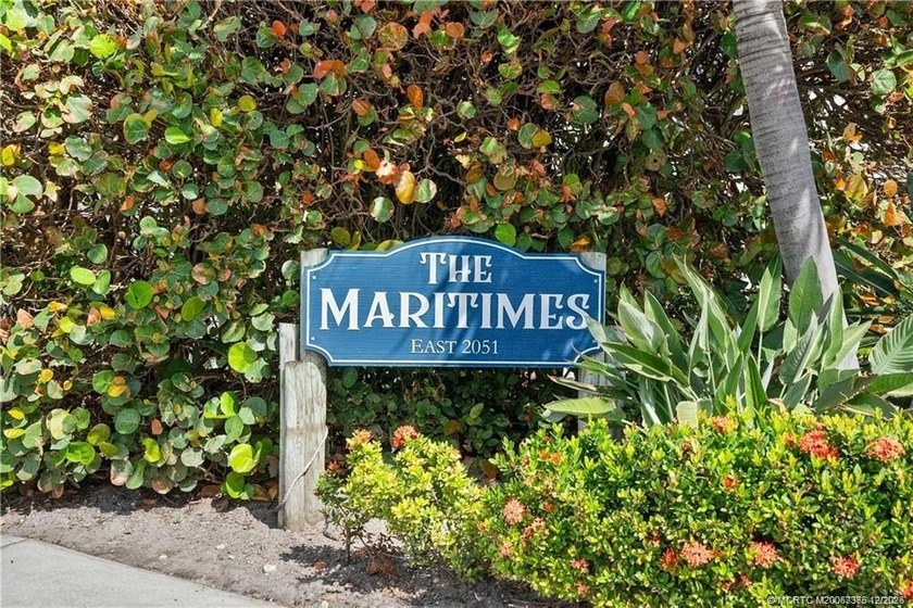 Great ocean front 3/2.5 condo. With great ocean views. 2 pools - Beach Condo for sale in Stuart, Florida on Beachhouse.com