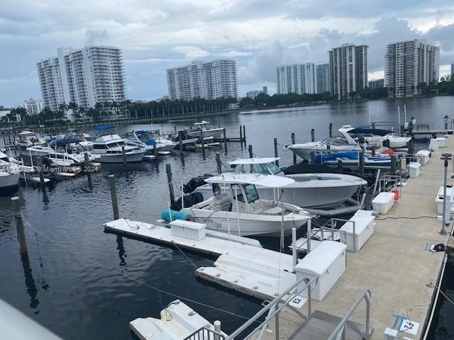 Aventura Penthouse with Marina included dock C-5 1 Call Now!! - Beach Condo for sale in Aventura, Florida on Beachhouse.com