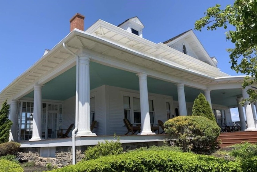 Welcome to 3008 Atlantic Avenue, a one-of-a-kind 4,703 sq. ft - Beach Home for sale in Wildwood, New Jersey on Beachhouse.com