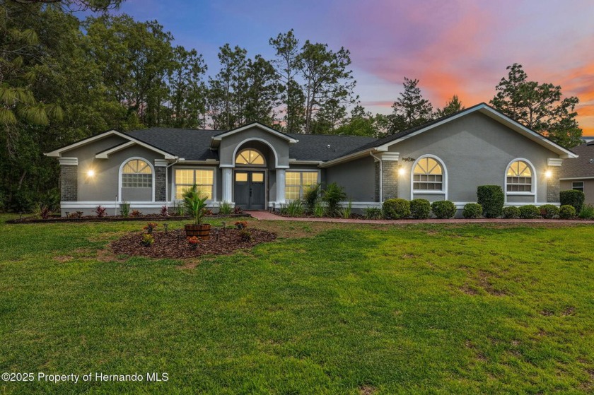 Nestled toward the end of a quiet cul-de-sac and backing up to a - Beach Home for sale in Homosassa, Florida on Beachhouse.com